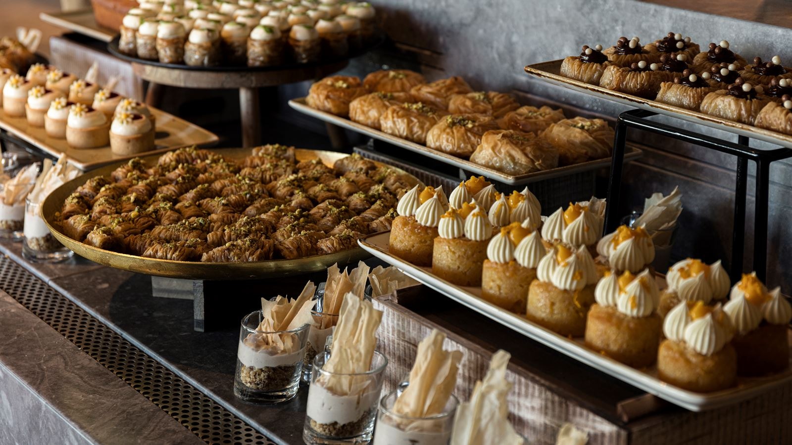 restaurants-restaurants