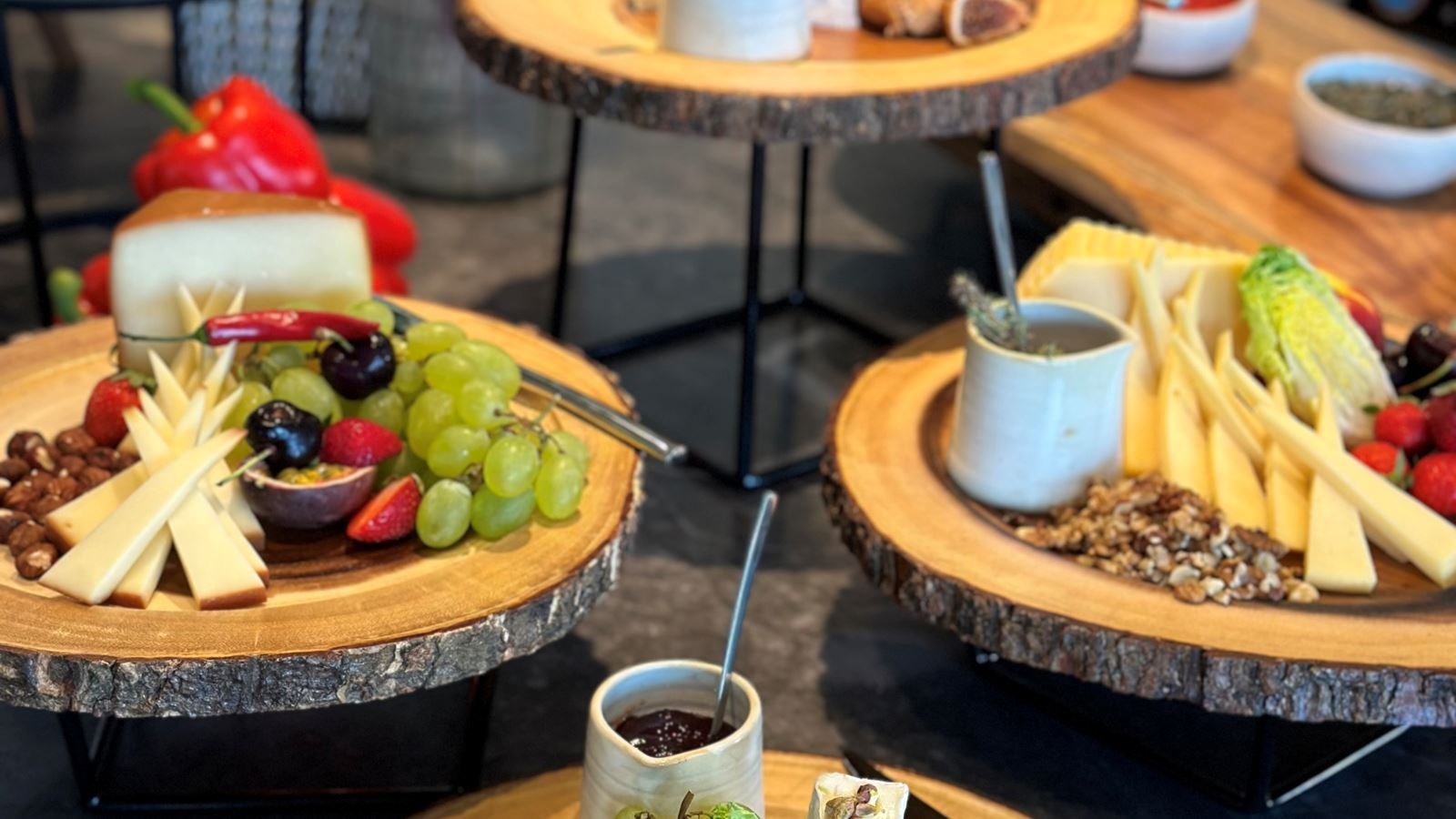 restaurants-restaurants