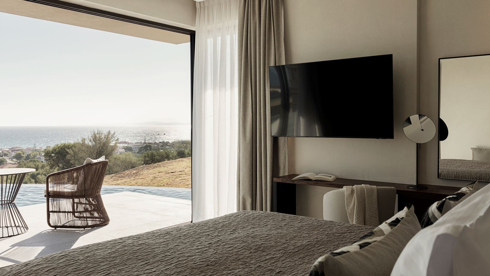 rooms-island-suite-swim-up