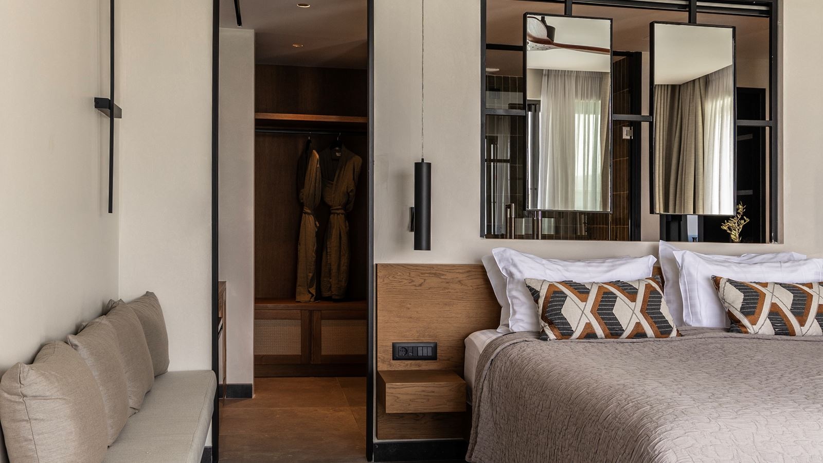 rooms-bungalow-suite