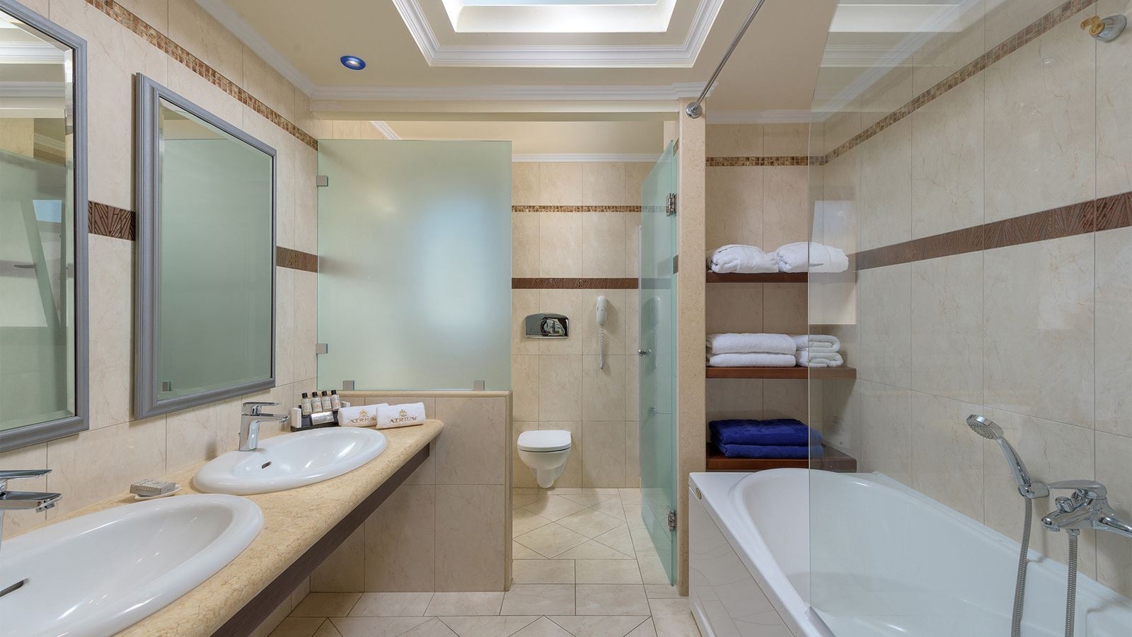 rooms-deluxe-villa-with-pool--signature-collection