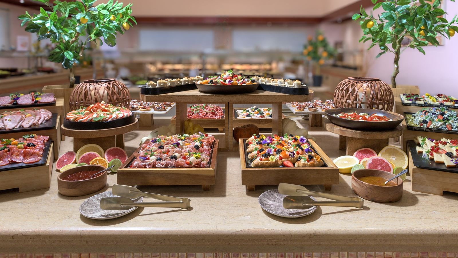 restaurants-symposium-buffet--main-restaurant