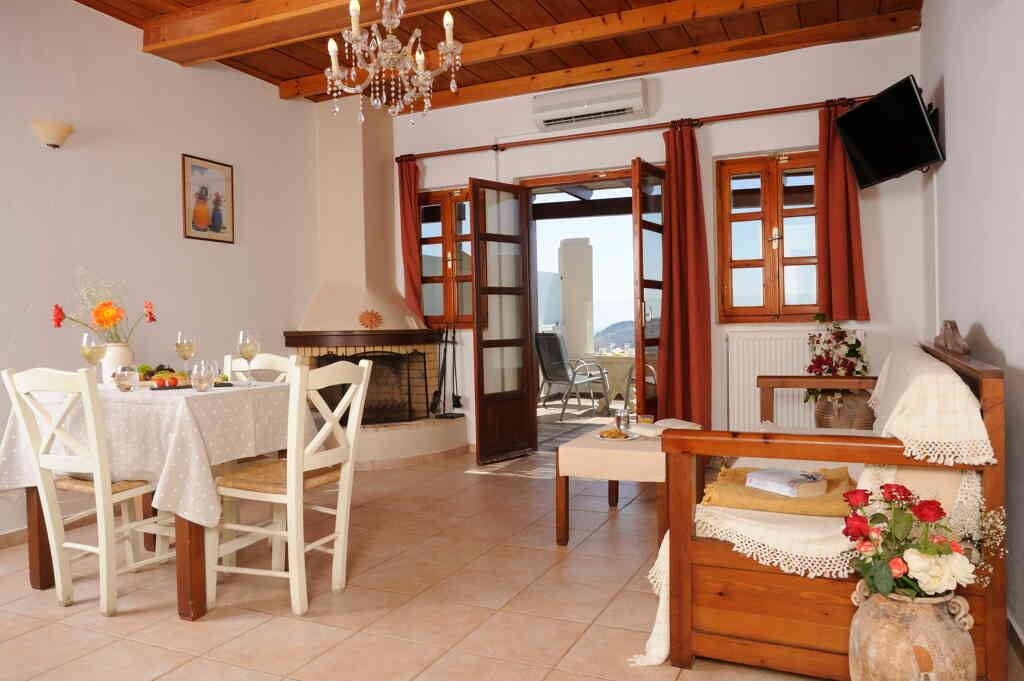 rooms-suite-1-bedroom-superior-panoramic-sea-view