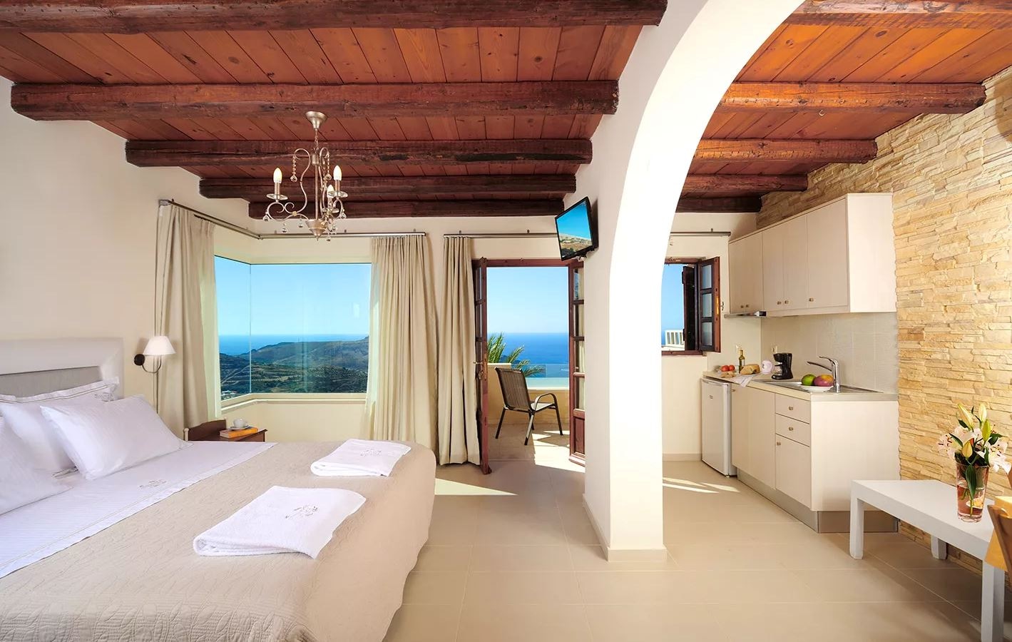 rooms-junior-suite-superior-panoramic-sea-view