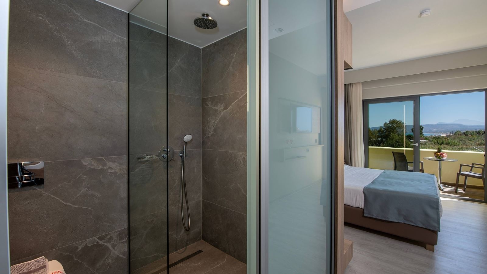 rooms-double-garden-view