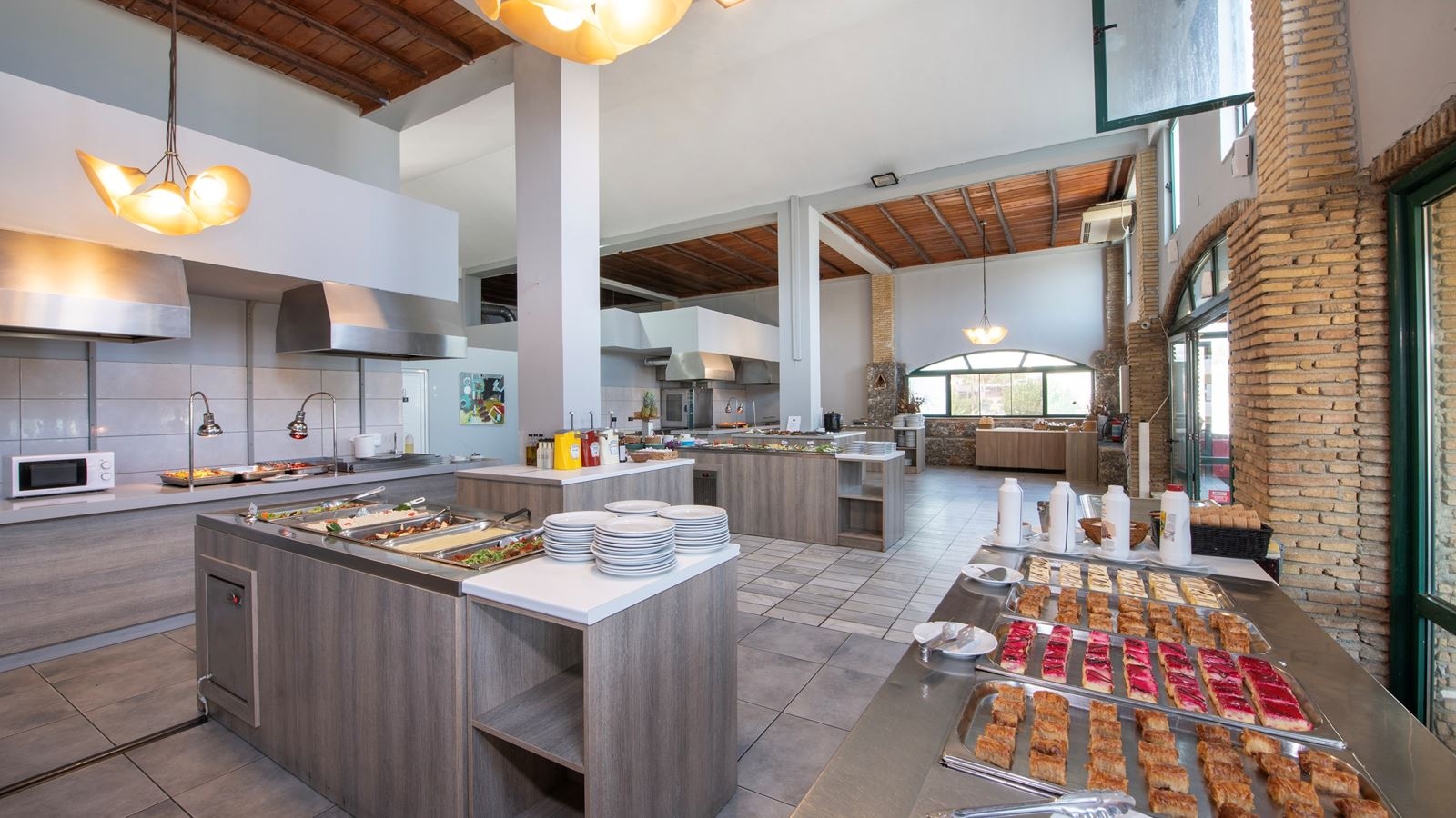 restaurants-neorio-main-restaurant