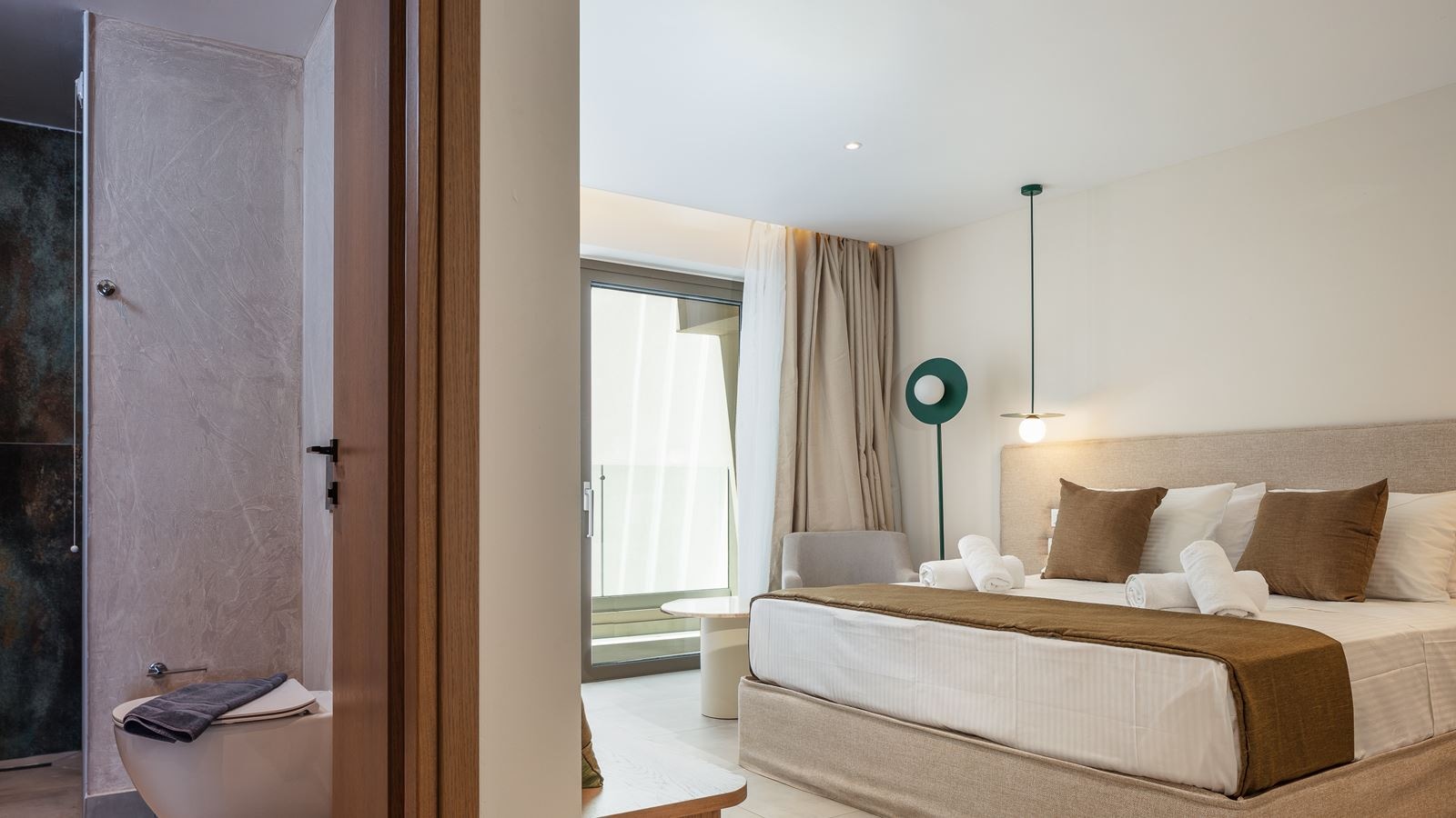 rooms-standard-double-room