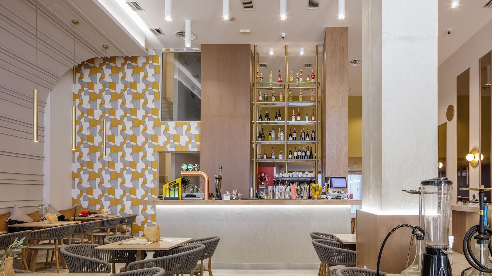 restaurants-yummy-restaurant