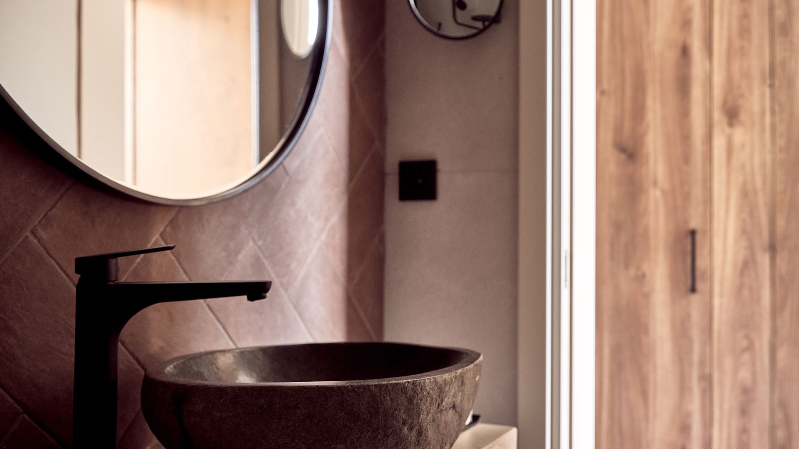 rooms-grand-sapphire-zen-suite