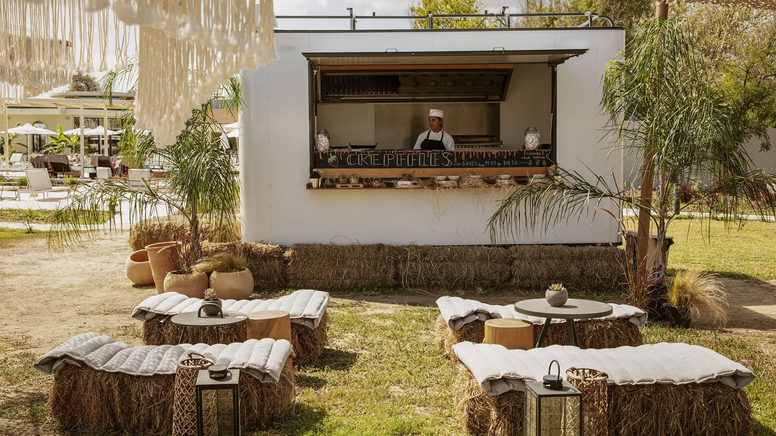 restaurants-πιτα-canteen