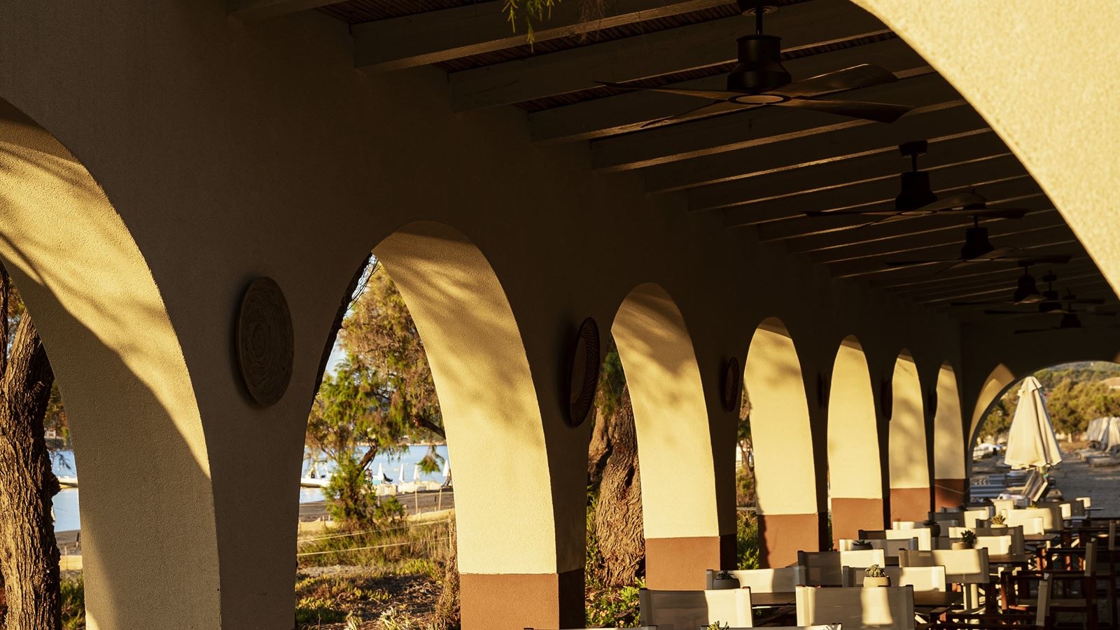 restaurants-meze|-means-to-share