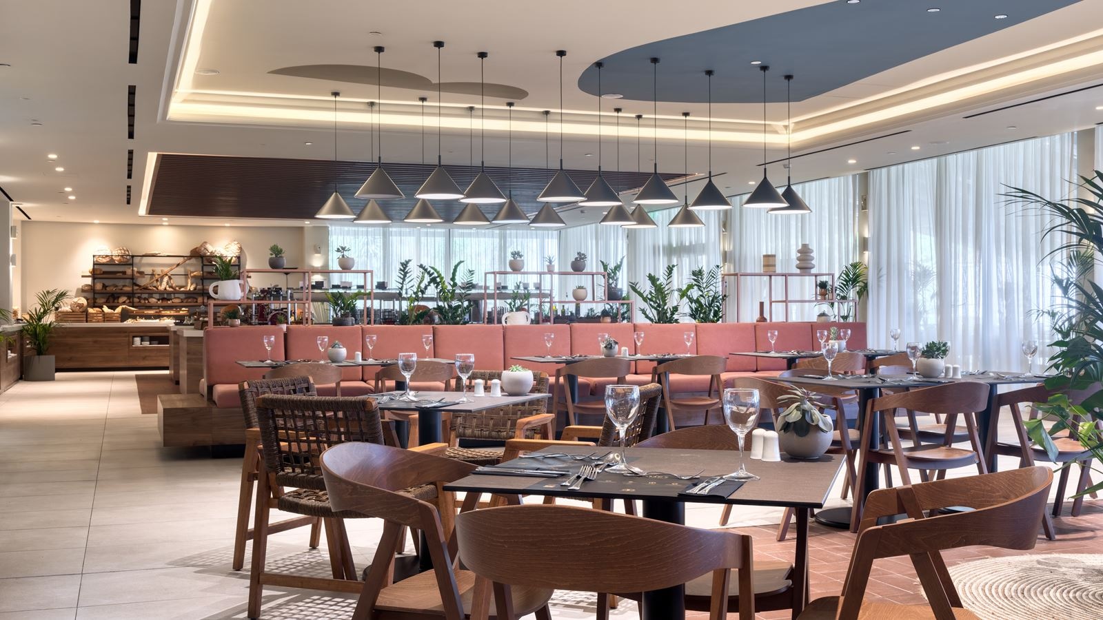 restaurants-monachus-restaurant