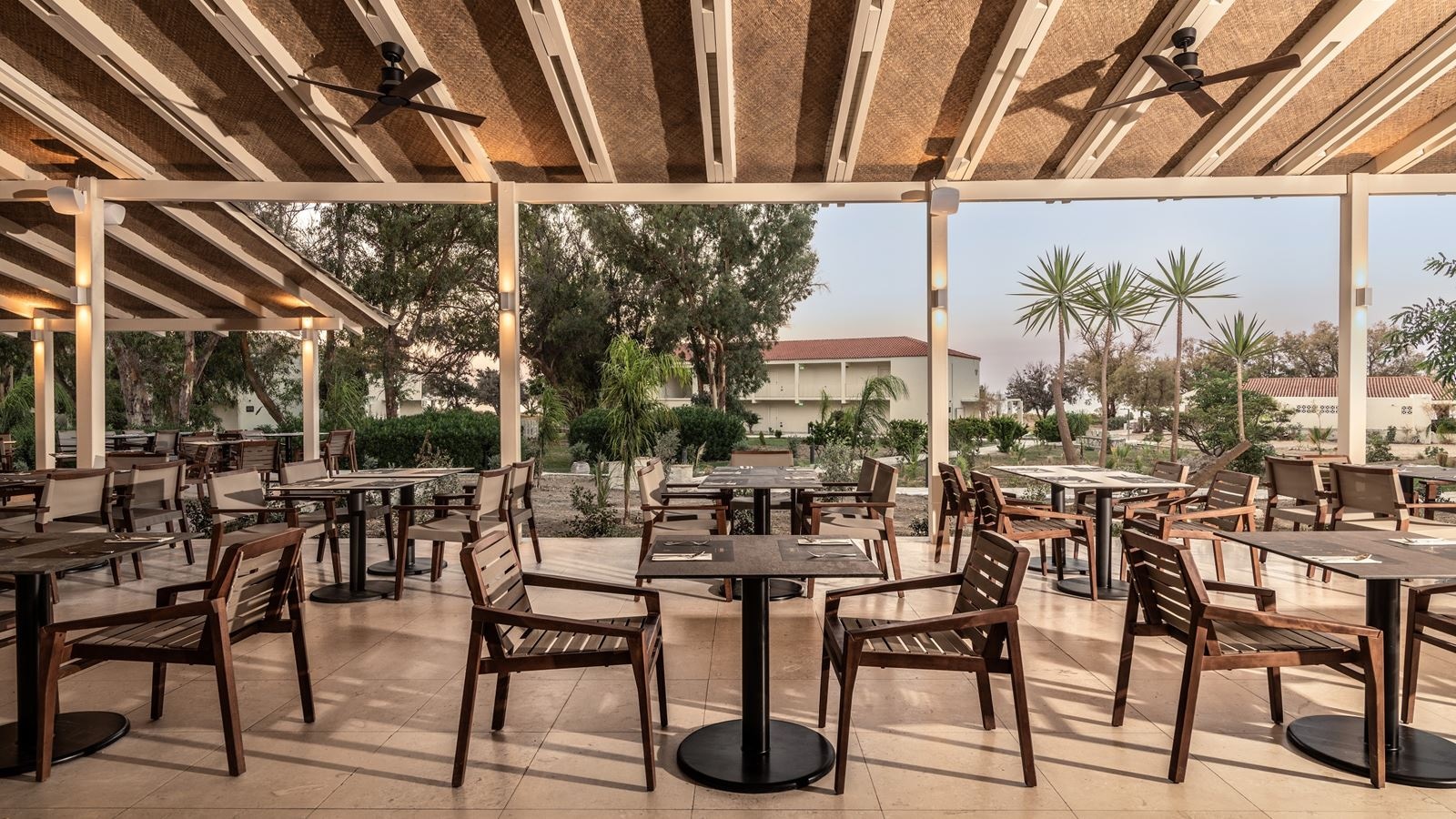 restaurants-monachus-restaurant