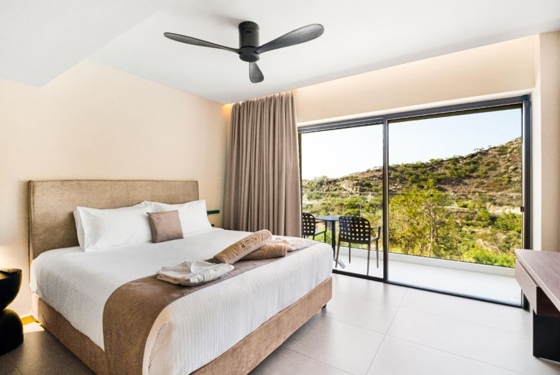 rooms-superior-double-room-garden-view-private-pool