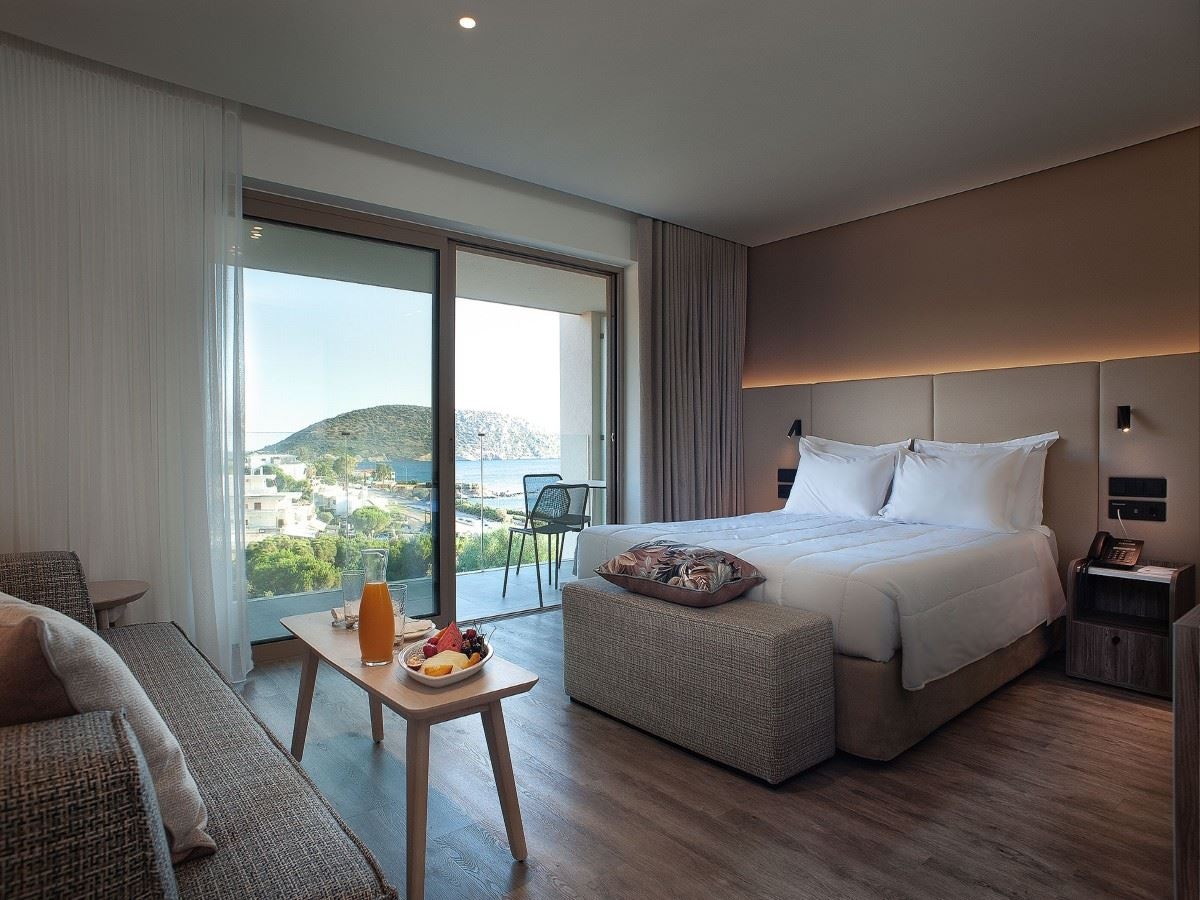 rooms-room-superior-double-seaview-balcony-or-terrace