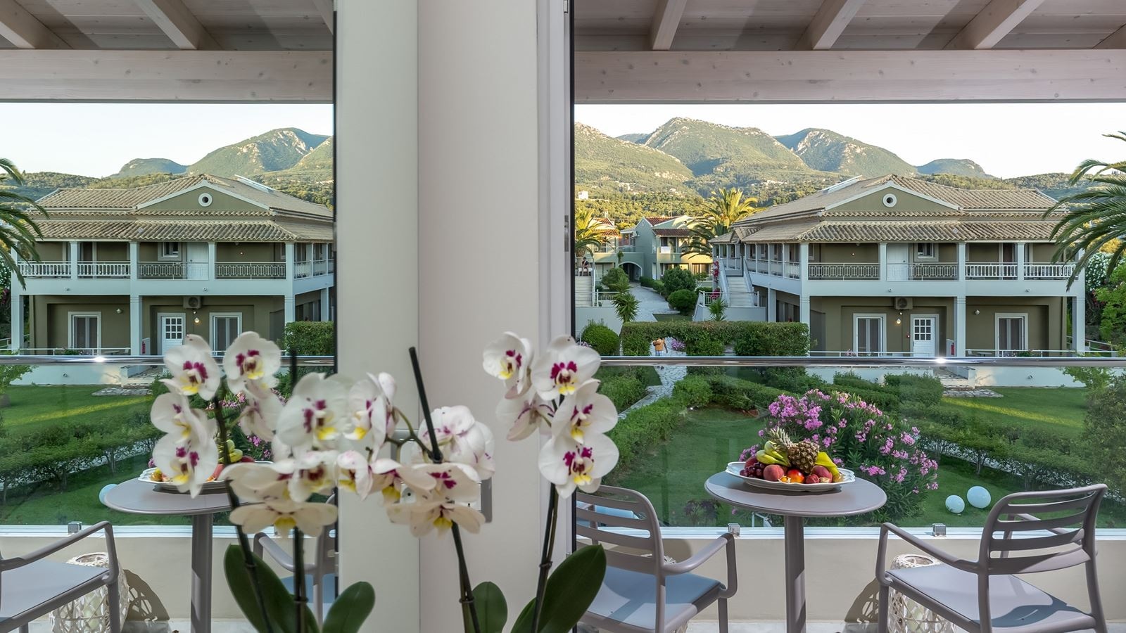 restaurants-main-restaurant