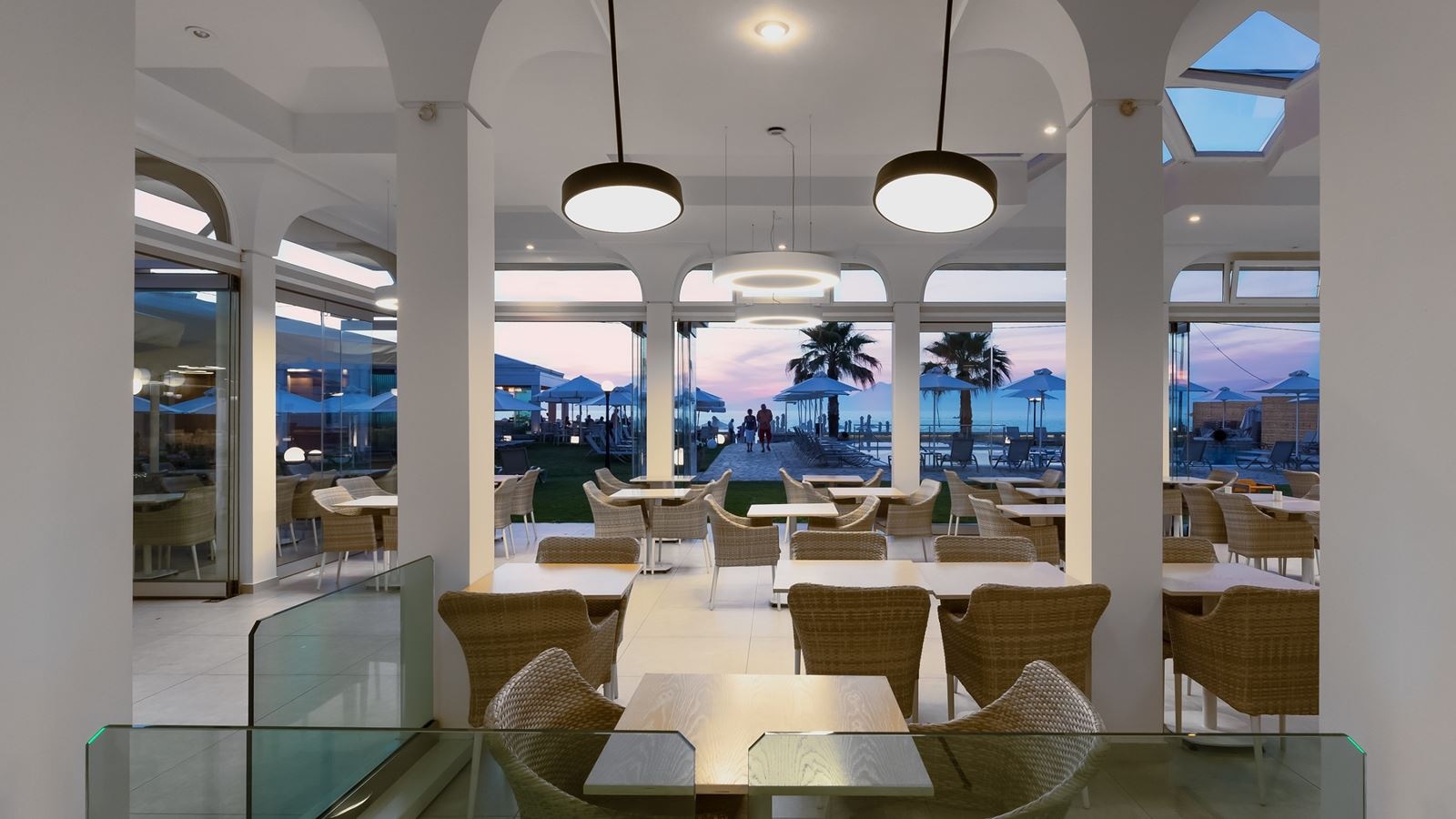 restaurants-main-restaurant