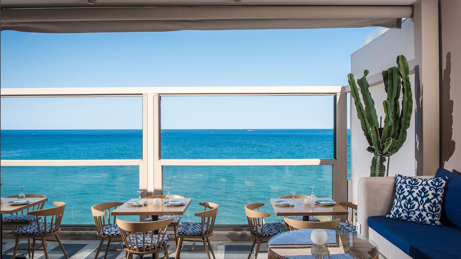 restaurants-rooftop-restaurant