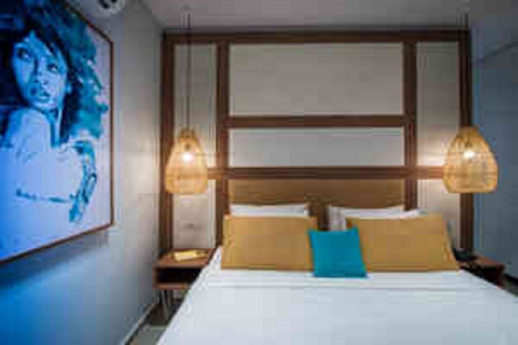 rooms-double-room-plus-swim-up