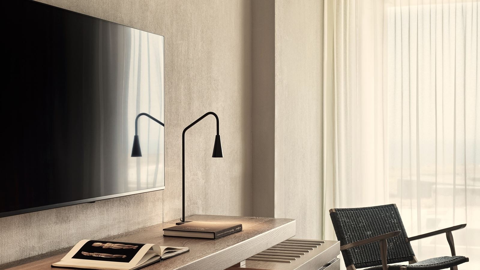 rooms-santorini-king-bed-seaview-room