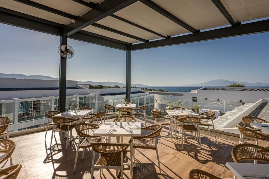 restaurants-restaurants