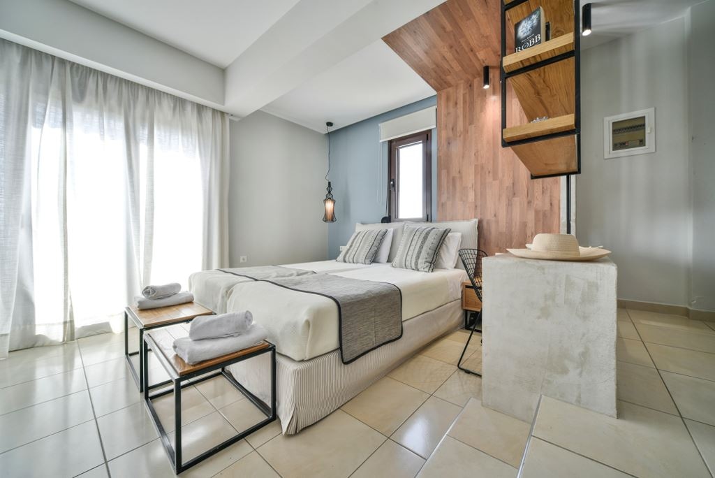 rooms-maisonette-balcony