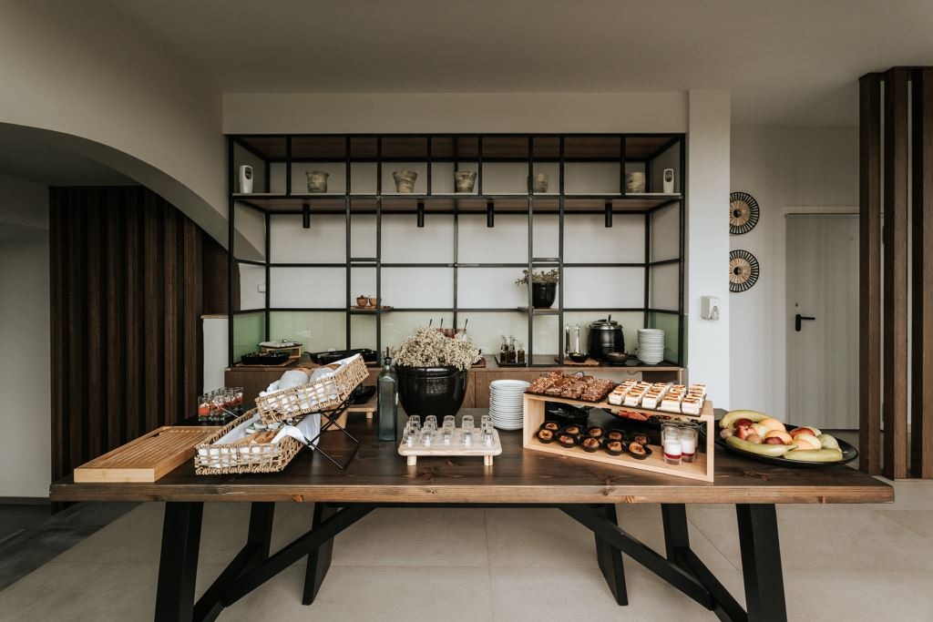 restaurants-main-restaurant