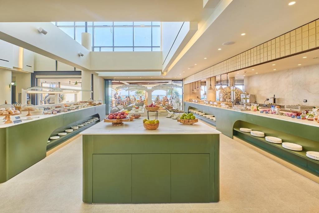 restaurants-restaurants