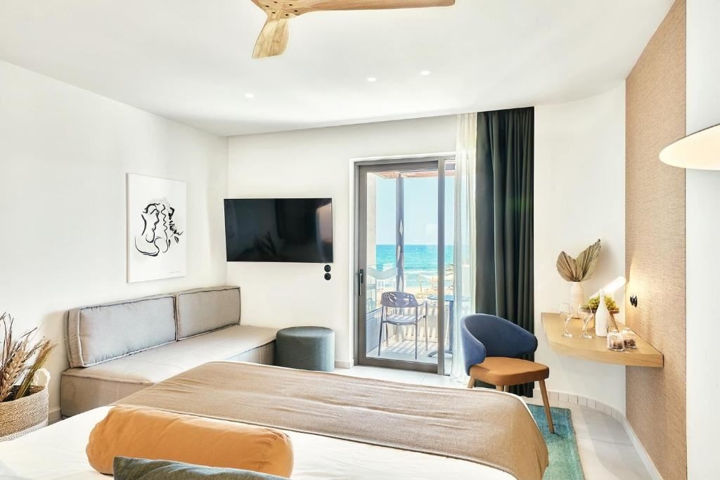 rooms-junior-suite-pure-luxe-sea-view