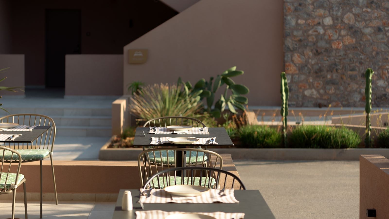 restaurants-diktamos