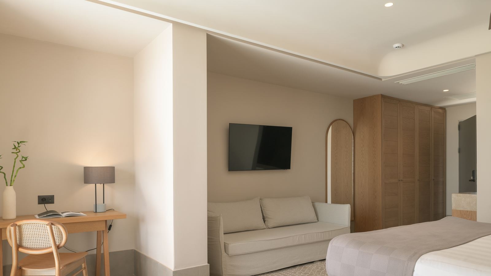 rooms-suite-junior-private-pool-sea-view