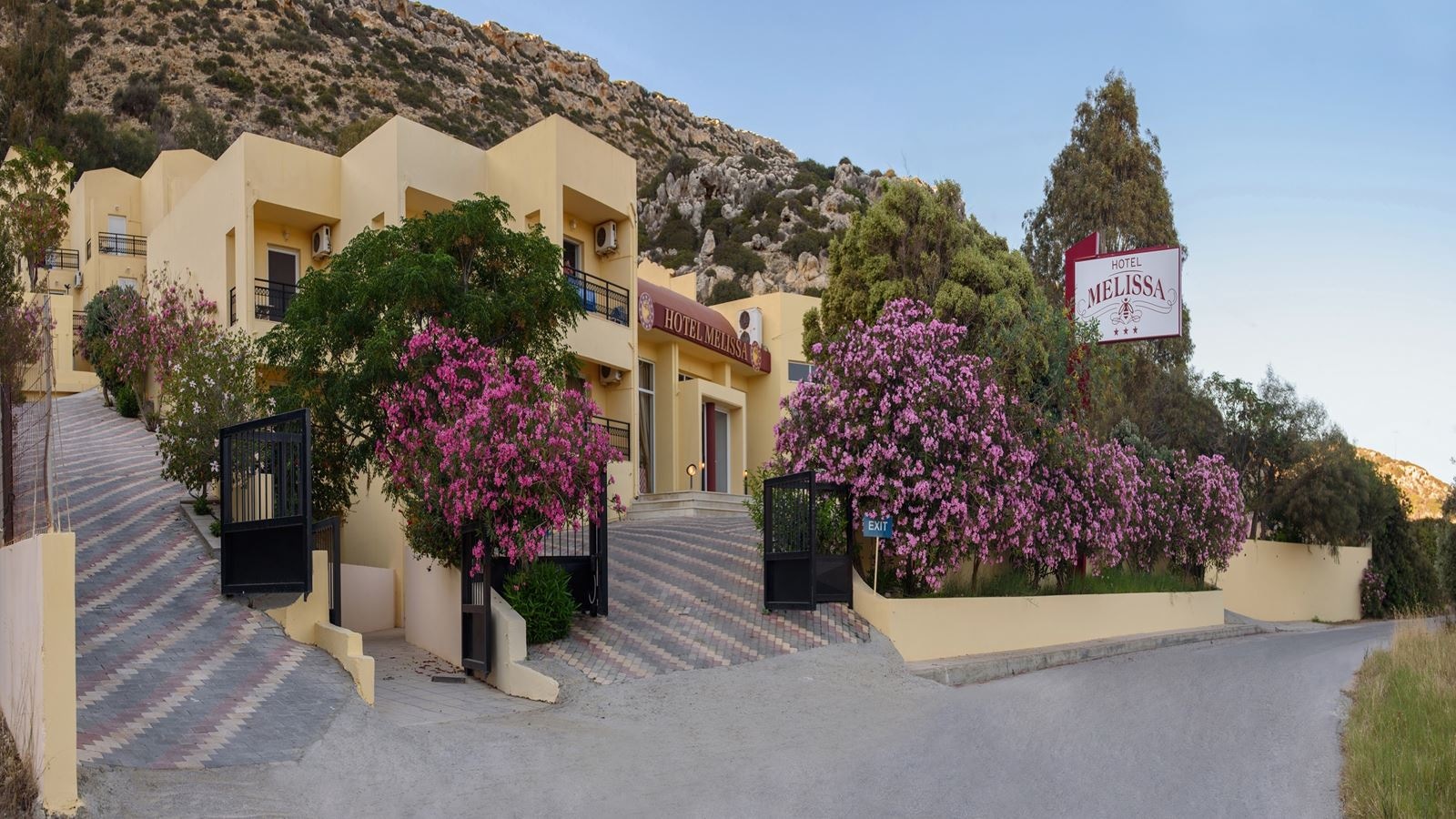 general-main-building