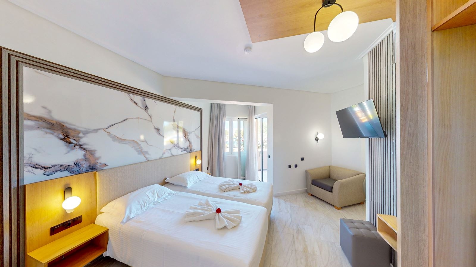 rooms-double-room-balcony-or-terrace