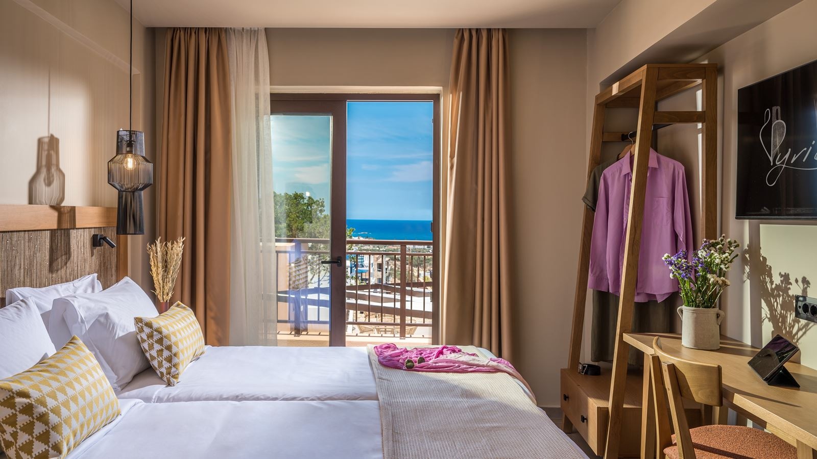 rooms-room-double-sea-view-balcony-or-terrace