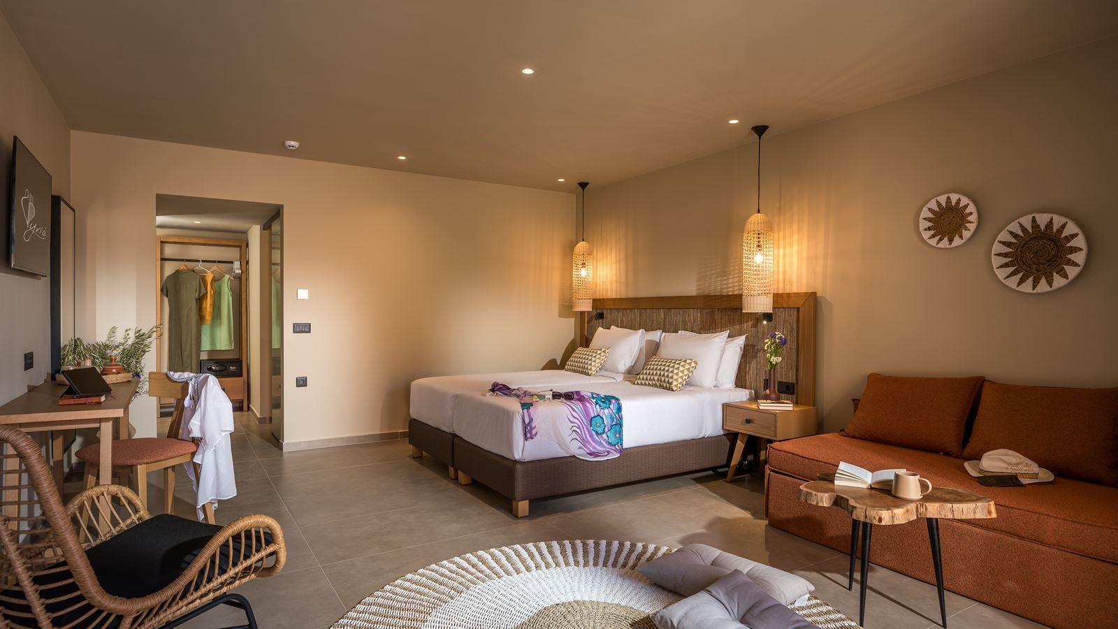 rooms-room-superior-balcony-or-terrace