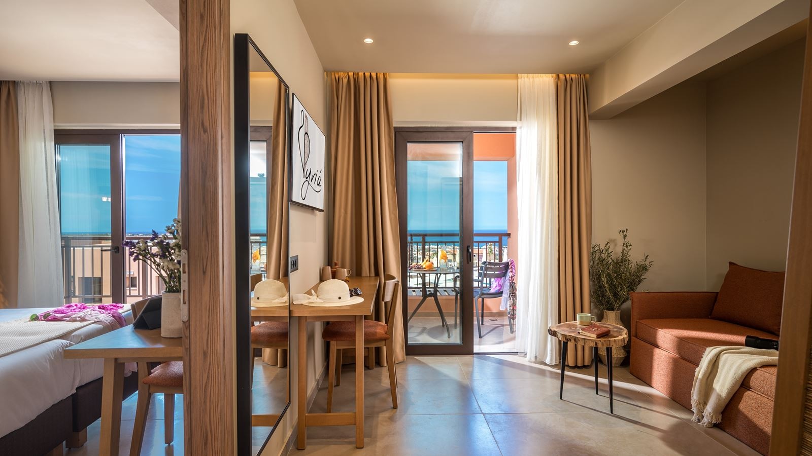 rooms-1-bedroom-suite--balcony-or-terrace-