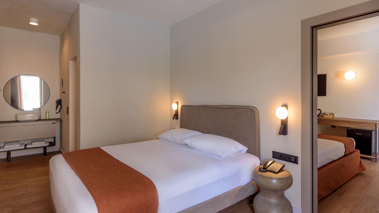 rooms-superior-family-room-private-pool