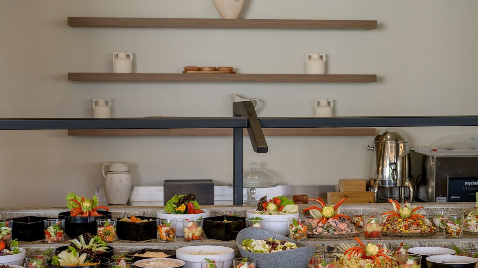 restaurants-world-cousin-main-restaurant