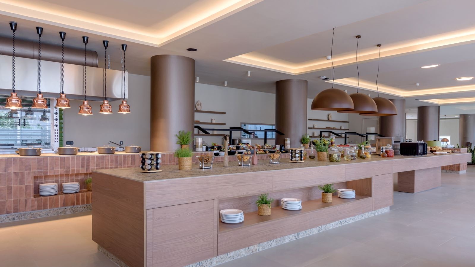 restaurants-world-cousin-main-restaurant