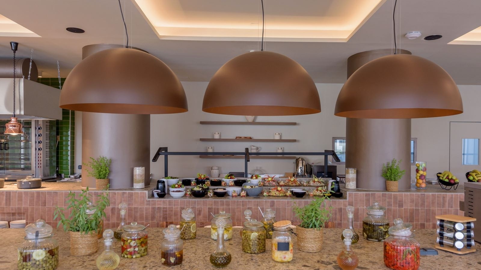 restaurants-world-cousin-main-restaurant