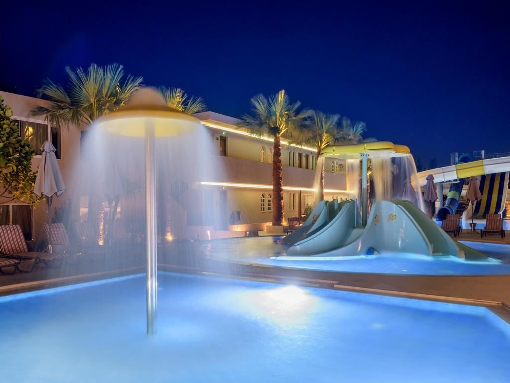 pools-outdoor-childrens-pool