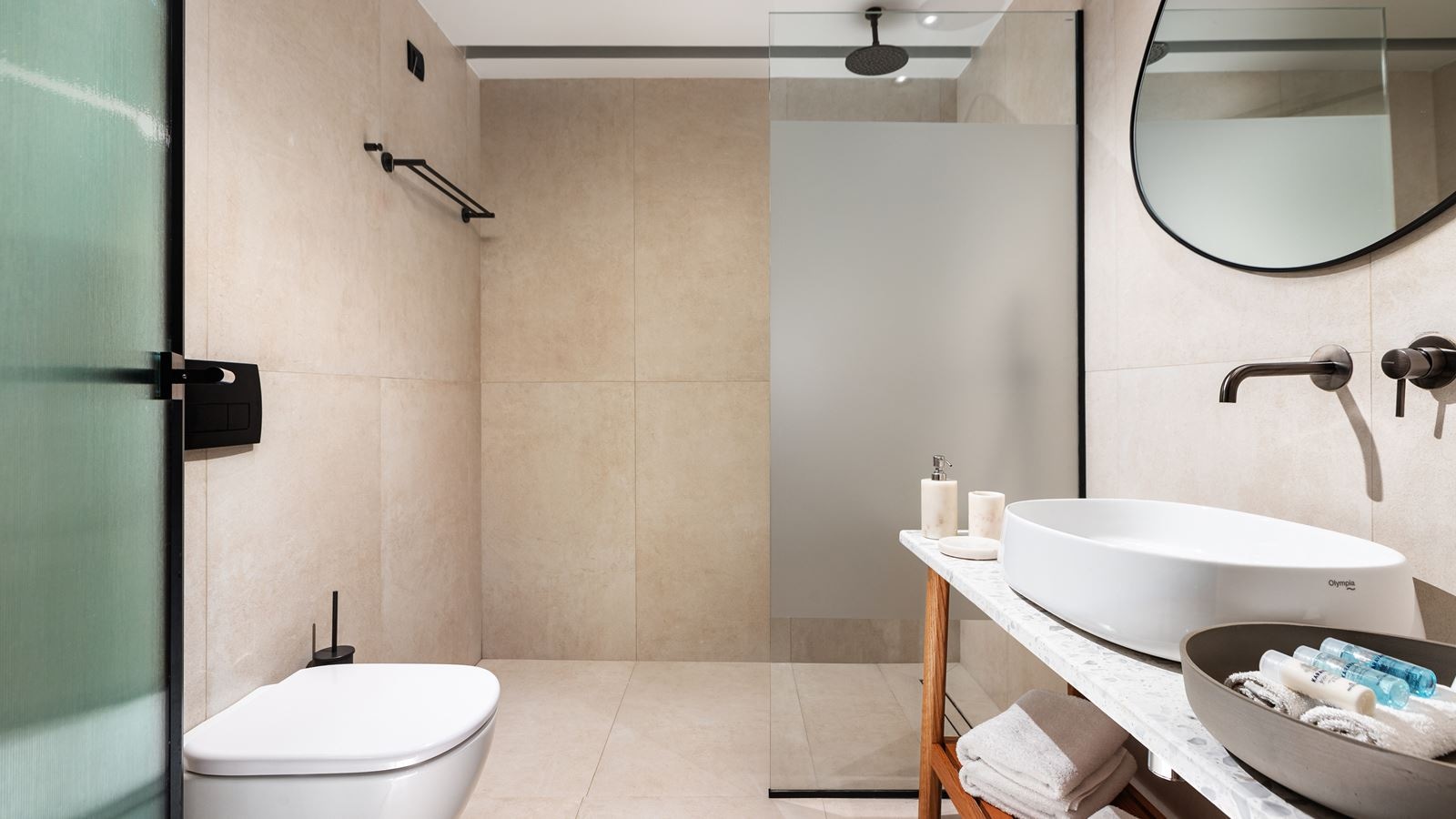 rooms-bungalow-with-balcony-or-terrace