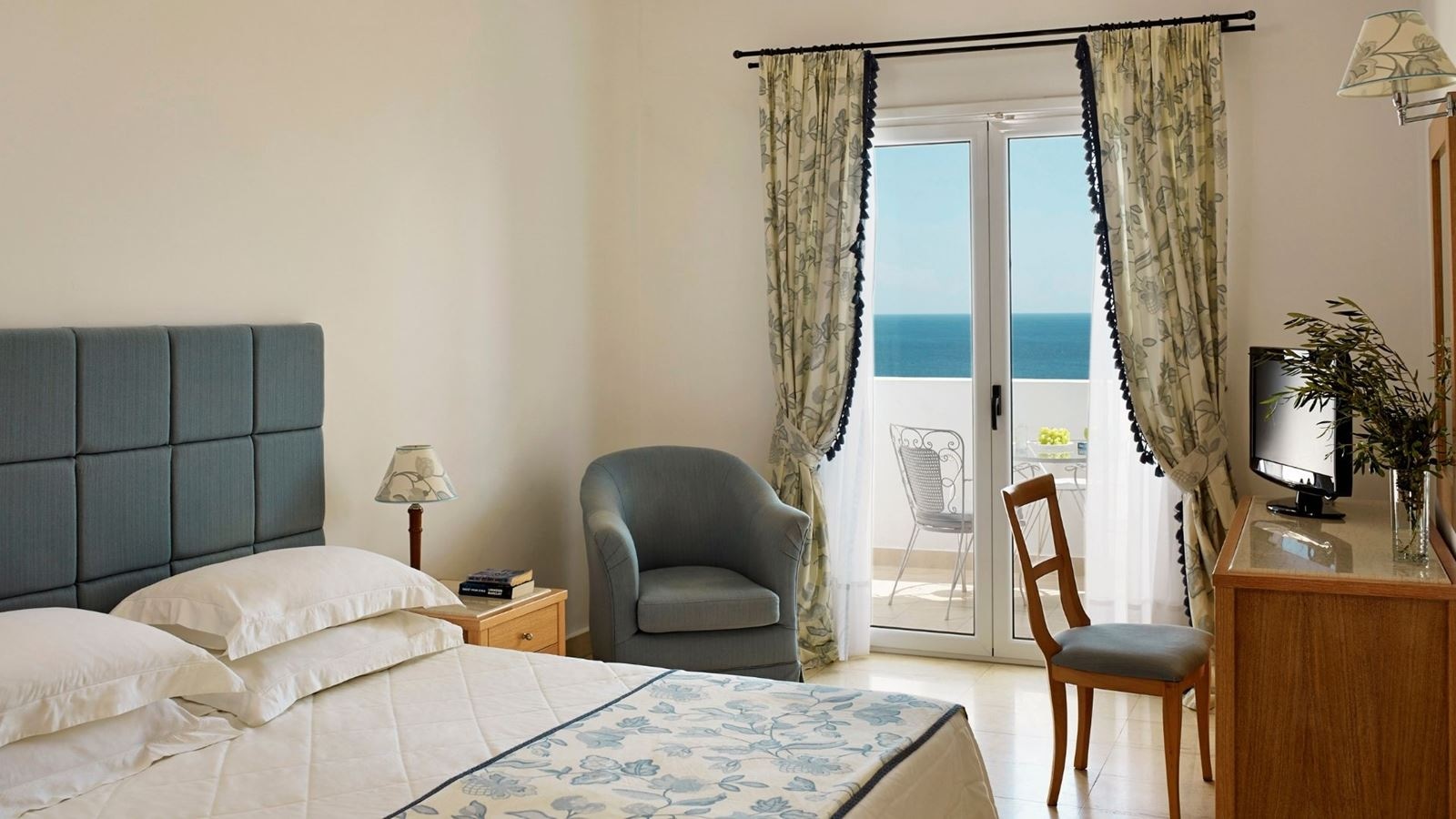 rooms-twin-sea-view