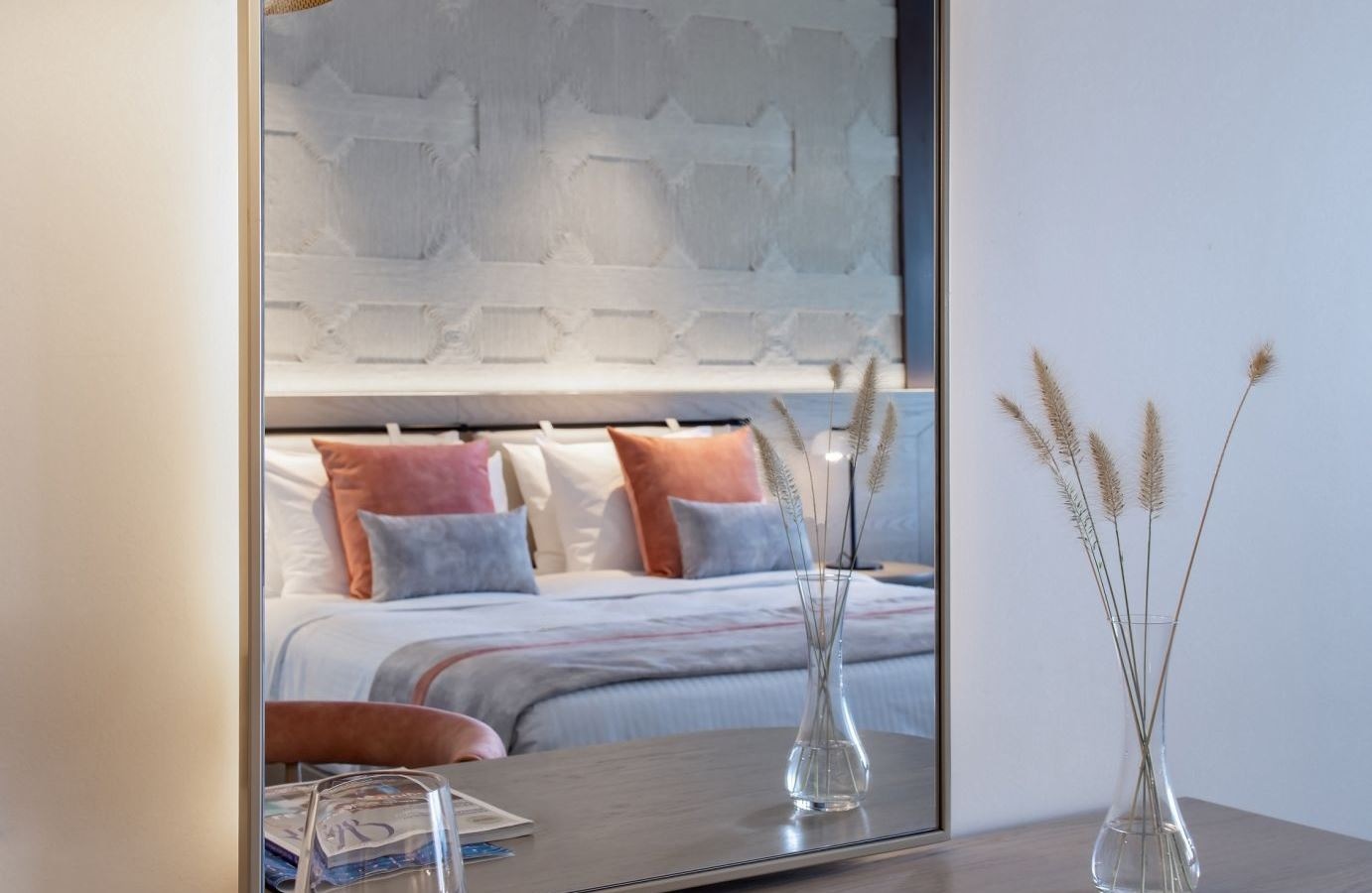 rooms-suites-sea-view-with-private-pool