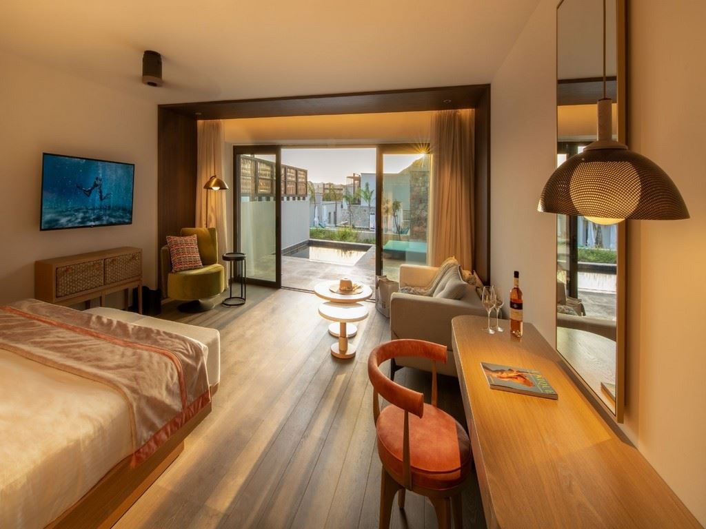 rooms-junior-suites--private-plunge-pool