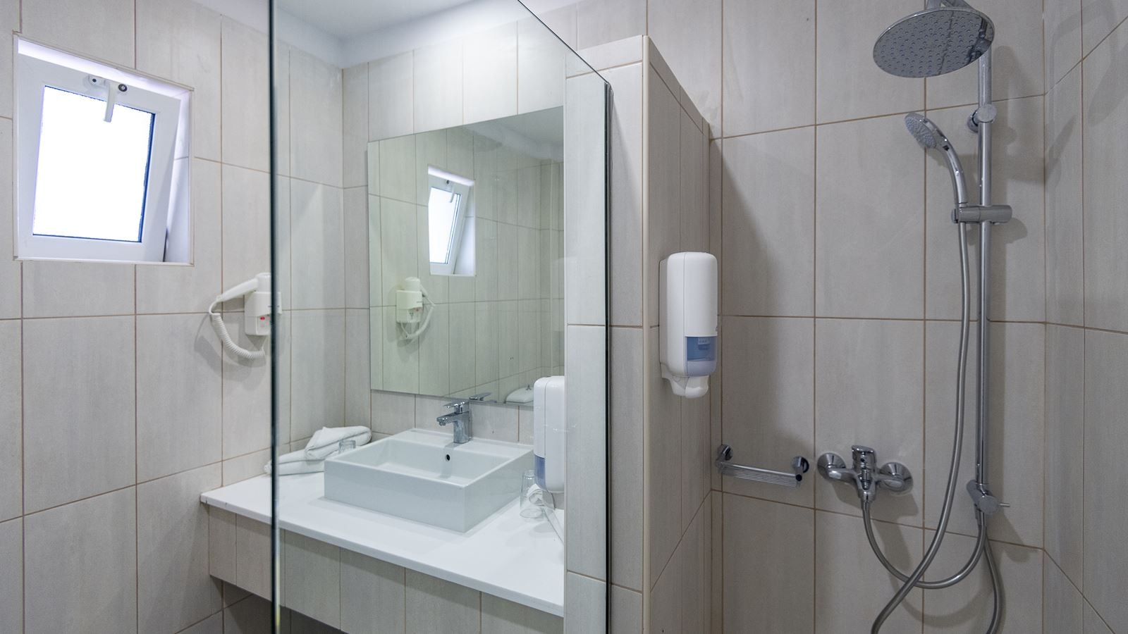 rooms-superior-family-room-2-bedrooms