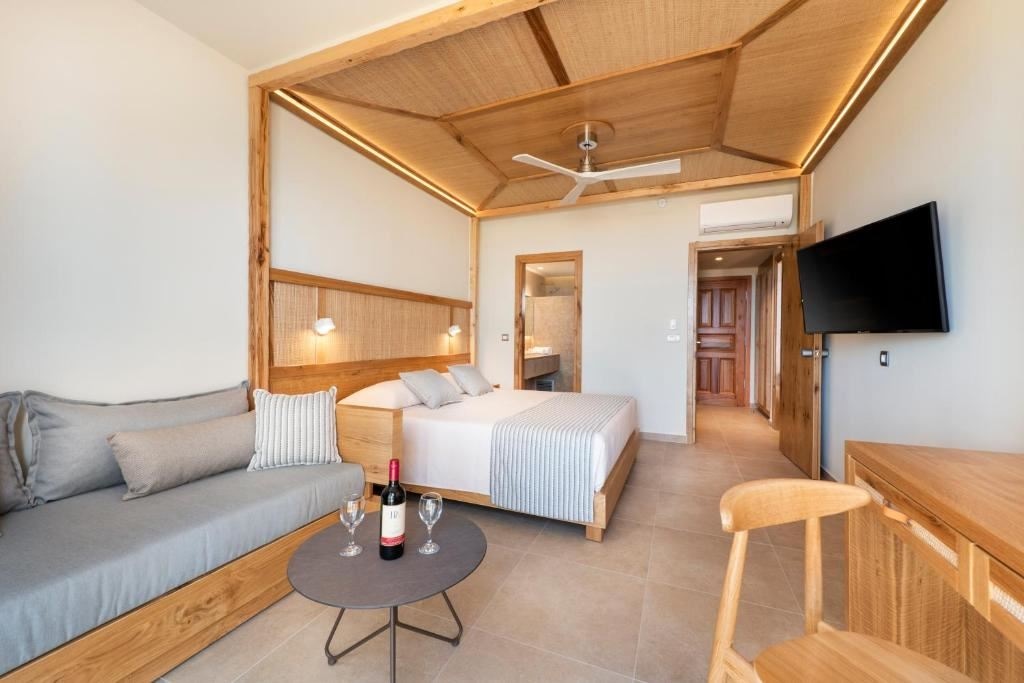 rooms-family-superior-room-sea-view-balcony-or-terrace