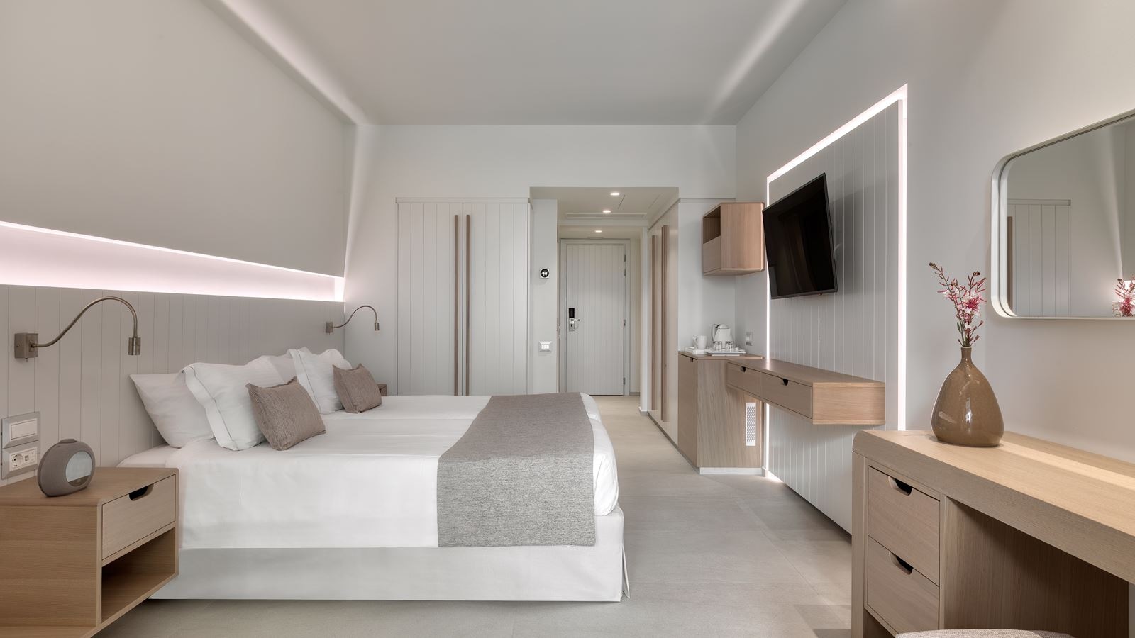 rooms-superior-twin-room-with-balcony-or-terrace