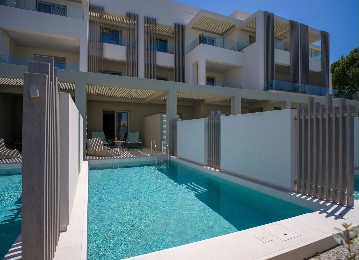 rooms-deluxe-twin-room-private-pool