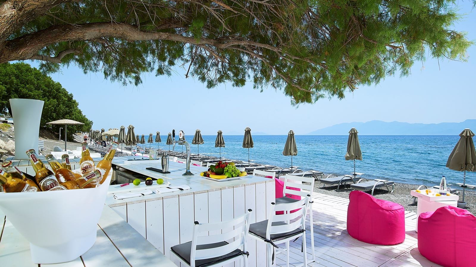 bars-kymata-beach-bar